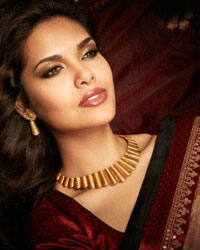 Esha Gupta